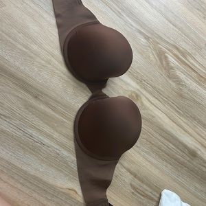 Strapless Victoria Secret bra 32DDD